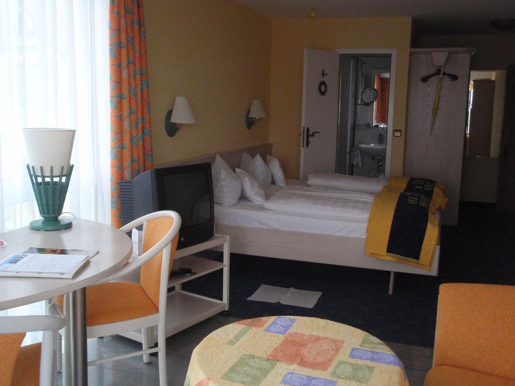Seehotel Off Meersburg Exteriör bild